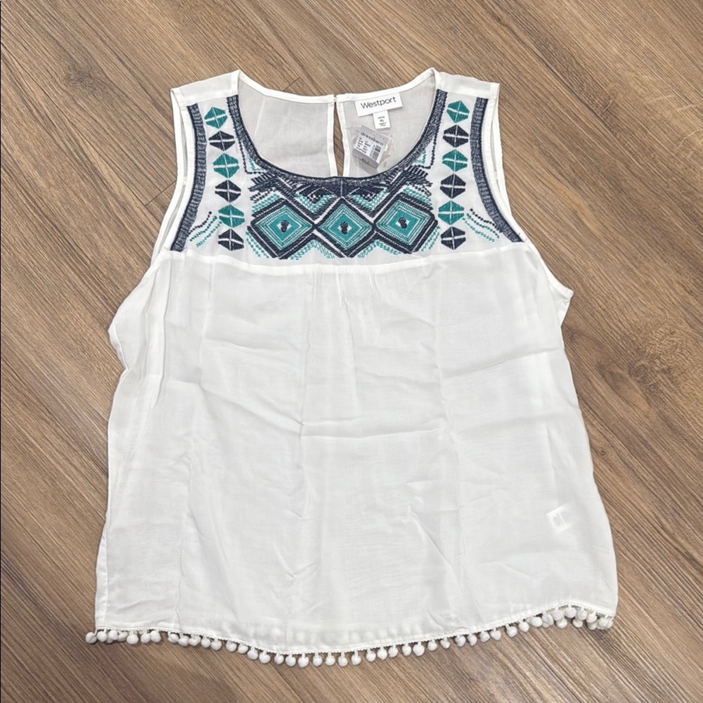 NWT Westport White Sleeveless Blouse with Teal Embroidery